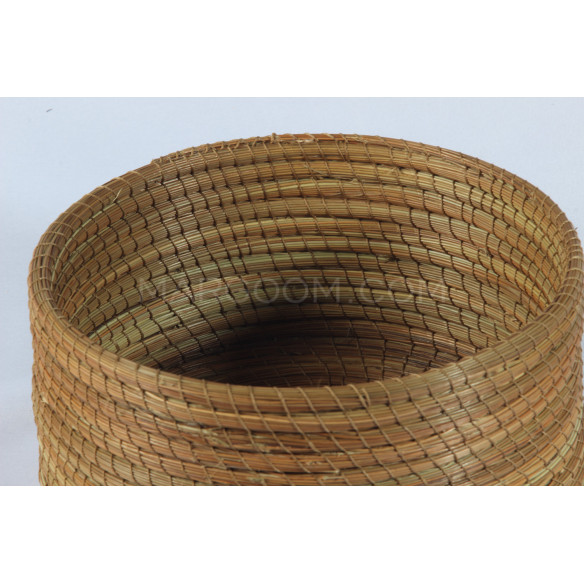 Brown vegetable fiber decoration box