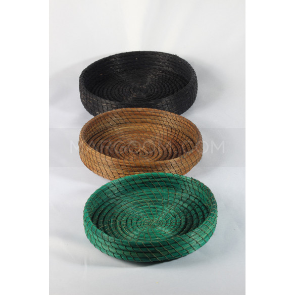 Colorful decoration basket in vegetable fiber