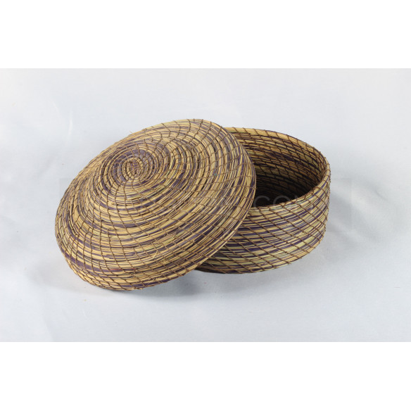 Natural vegetable fiber basket