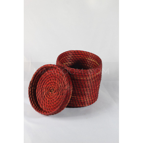Red storage box in vegetable fiber