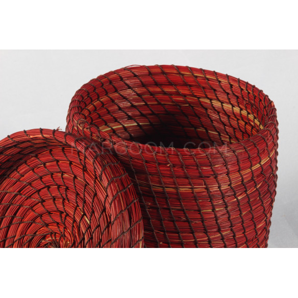 Red storage box in vegetable fiber