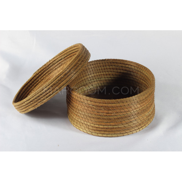 Brown vegetable fiber decoration box