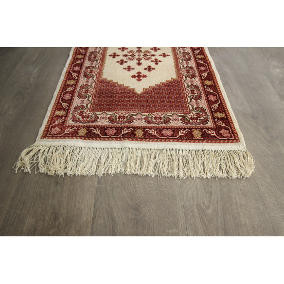CLASSIC SILK LIVING RUG 102 x 0.63 cm