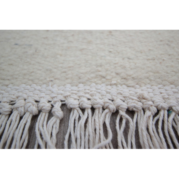 Tapis Style Kilim Blanc Motif Noir et Jaune