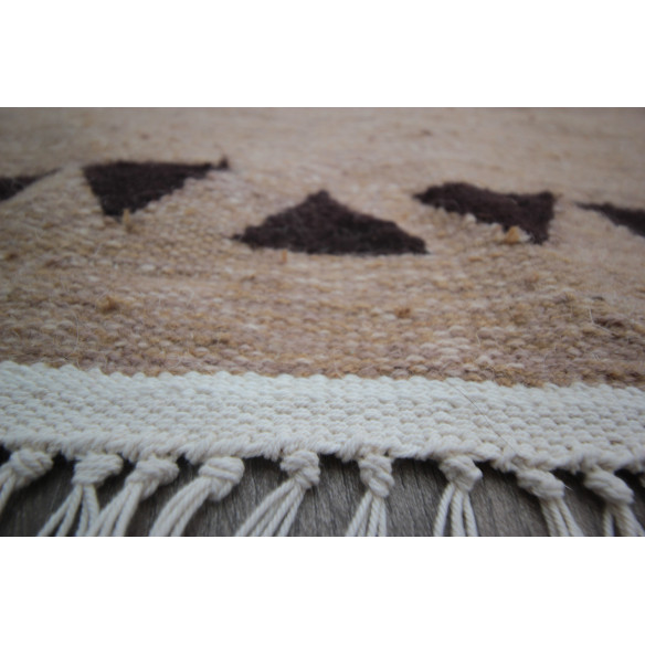 Tapis kilim beige motif Noir Blanc