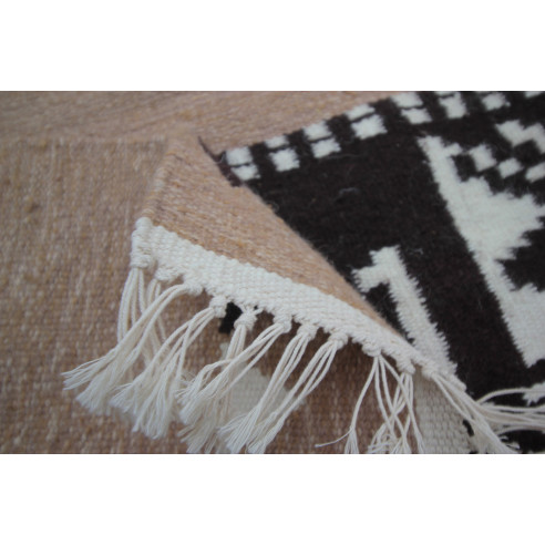 Tapis kilim beige motif Noir Blanc