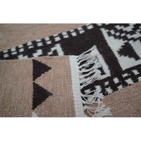 Tapis kilim beige motif Noir Blanc