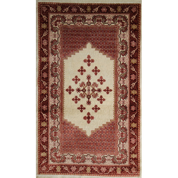 CLASSIC SILK LIVING RUG 102 x 0.63 cm