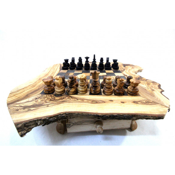 Jeu d'echecs en bois d'olivier