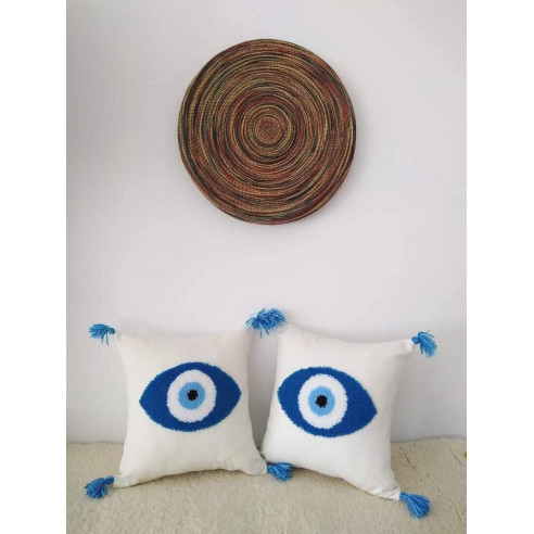 Blue Eyes Decorative Cushion 40*40 Cm
