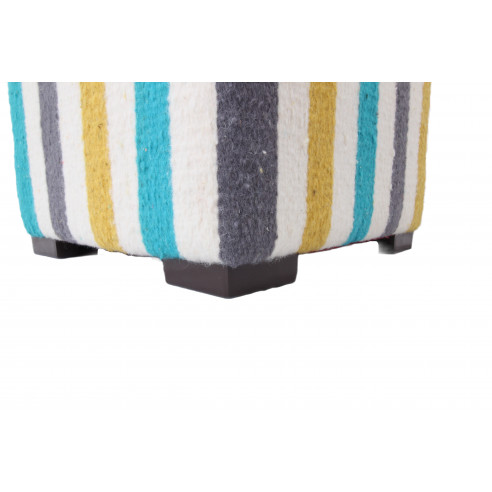 Pouf carré en tissu kilim, déco ethnique chic