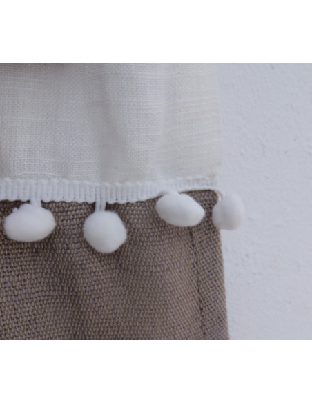 Two-tone Hayek curtain with pompoms