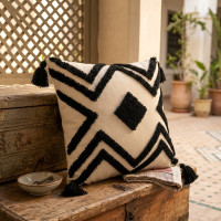 Artisanal Square Decorative Cushion 40x40cm